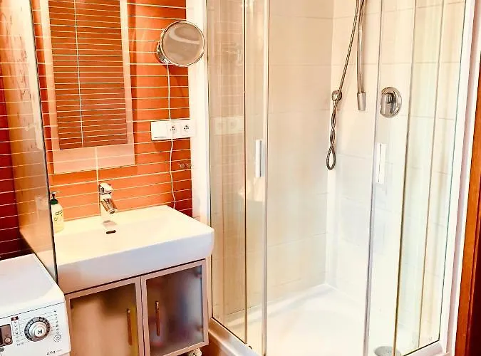 Klara. Center. Free Parking Appartement *